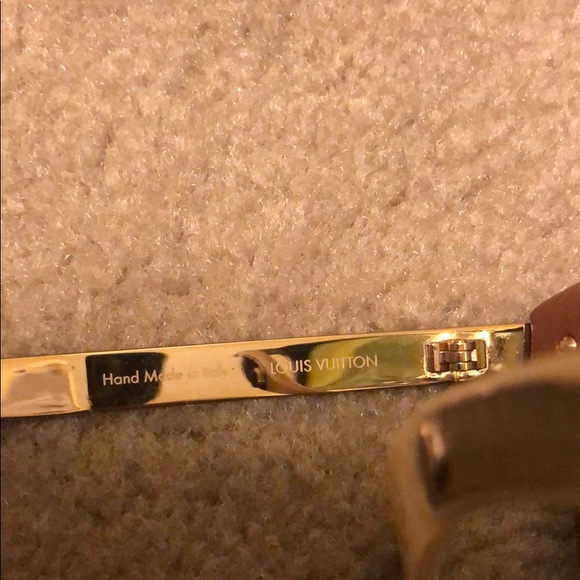 Louis Vuitton sunglasses - Picture 4 of 7